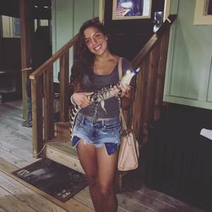 Meet your Posher, Mya